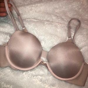 Victoria’s Secret Push up Body by Victoria Bra